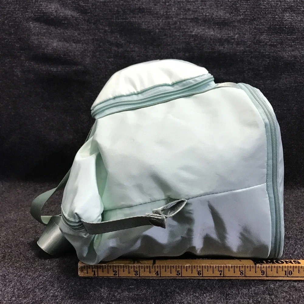 Hong Fu Carry On Travel Duffle Style Water Resistant Foldable & Expandable Bag